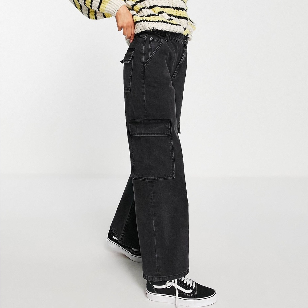 Denim Cargo Pants - never worn sz. 32